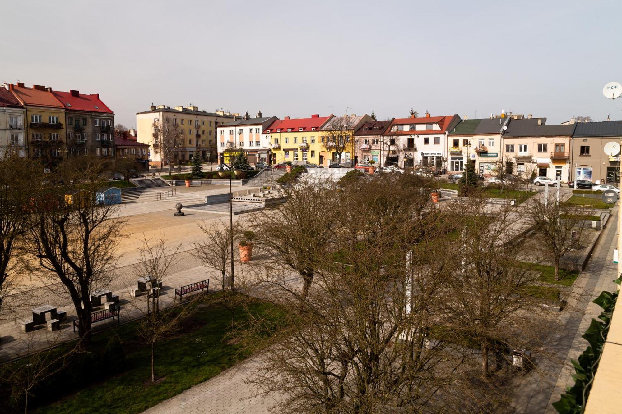 Apartament Rynek 10 Ostrowiec Świętokrzyski Zewnętrze zdjęcie